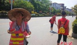 娱乐吃瓜酱环卫工人,默默守护城市清洁的“吃瓜酱”英雄