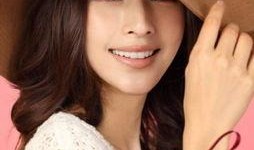 娱乐吃瓜社戚薇,娱乐圈的“吃瓜女王”，揭秘明星幕后故事