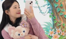 娱乐圈吃瓜主播玲娜贝儿