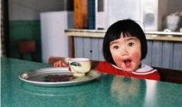 娱乐吃瓜酱遇到熊孩子,娱乐吃瓜酱遭遇惊魂一幕